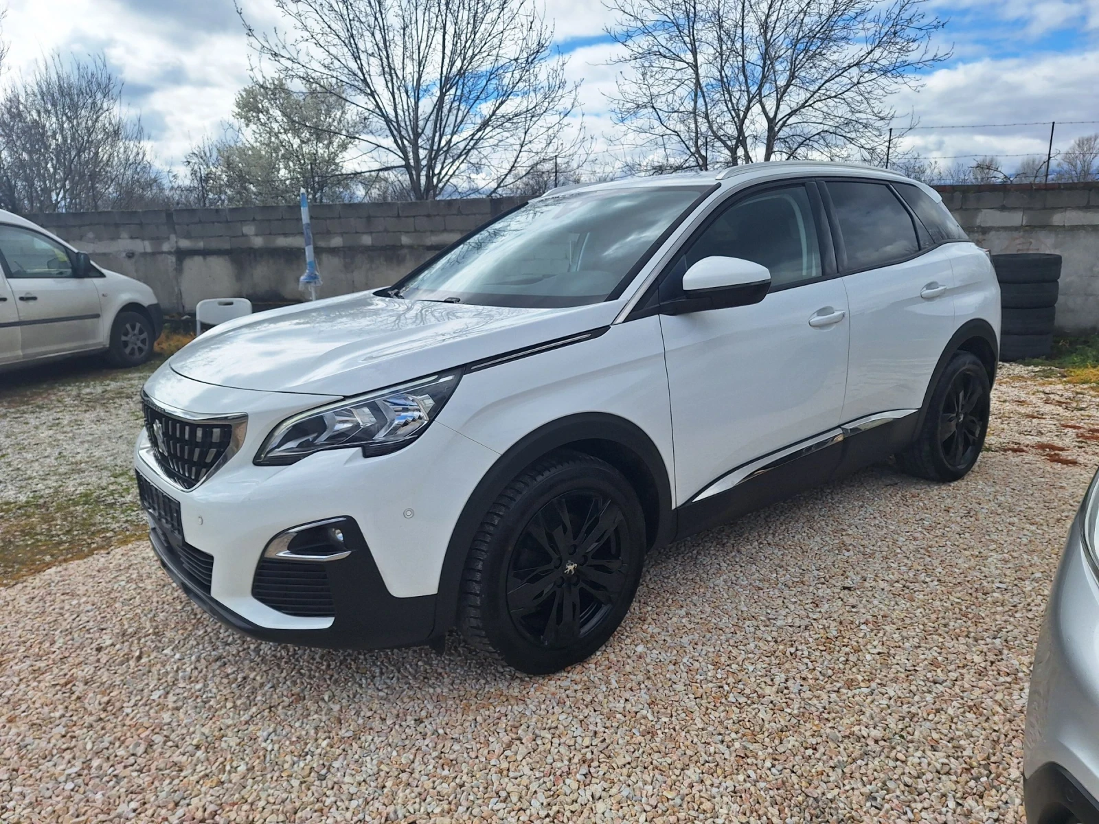 Peugeot 3008 1.6d* НАВИГАЦИЯ/КРОСУЕЙ/ЛЕД/6ск/ALLURE* , снимка 3 - Автомобили и джипове - 54509626