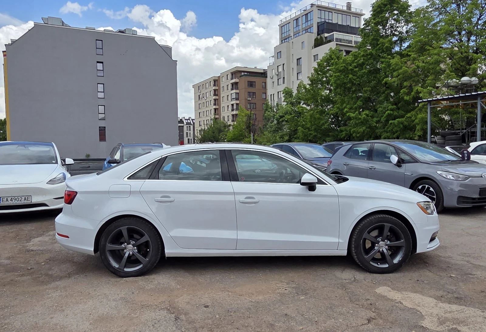 Audi A3 1.8TFSi/Pano/Kamera/Navi/, снимка 2 - Автомобили и джипове - 54512311