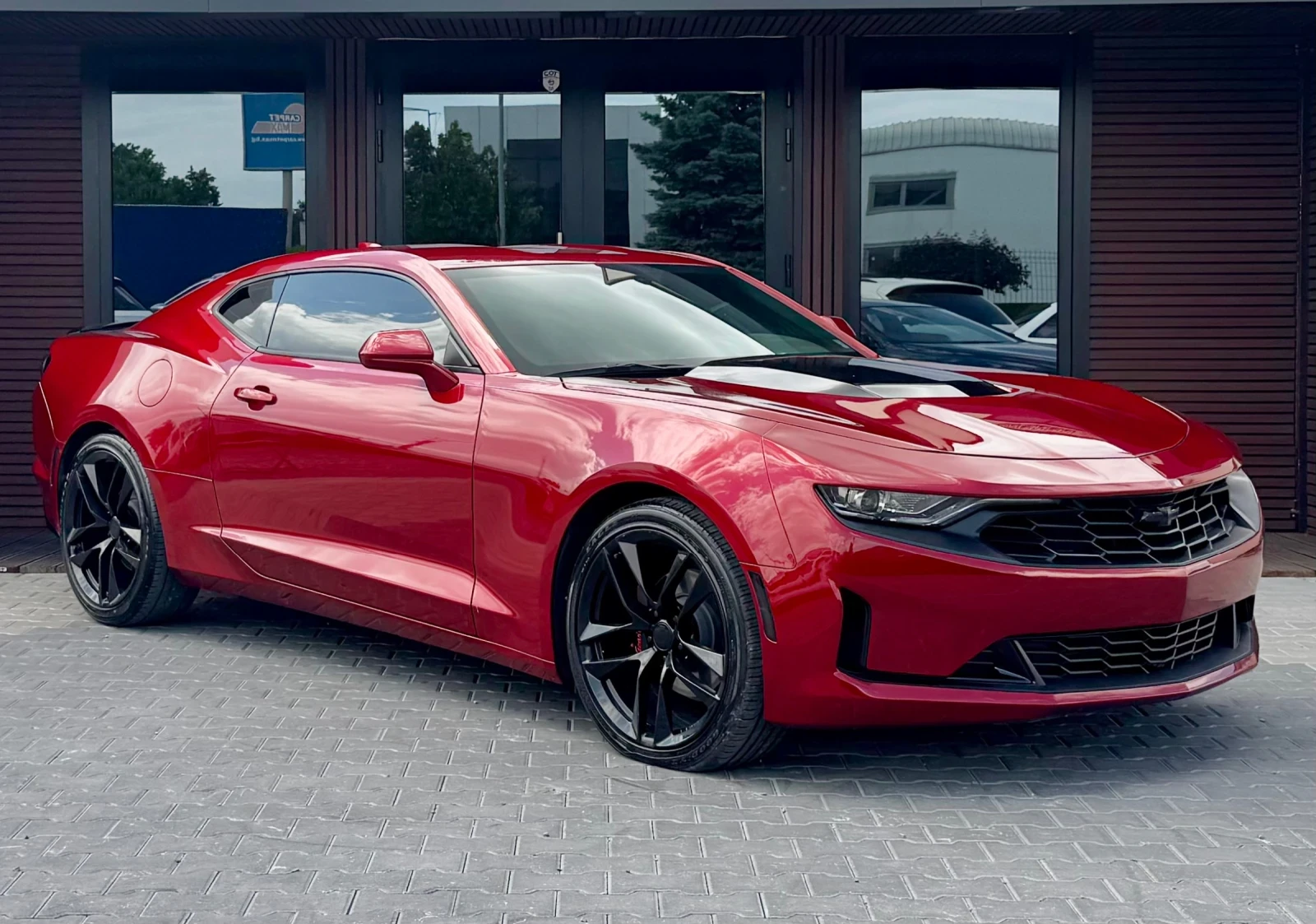 Chevrolet Camaro 2.0 T* CarPlay* Kamera* Keyless* Лизинг, снимка 3 - Автомобили и джипове - 54747222