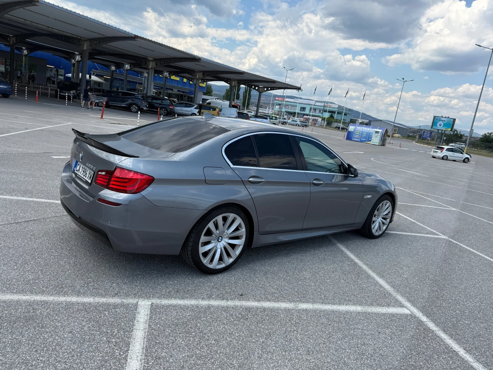 BMW 530, снимка 2 - Автомобили и джипове - 55253985
