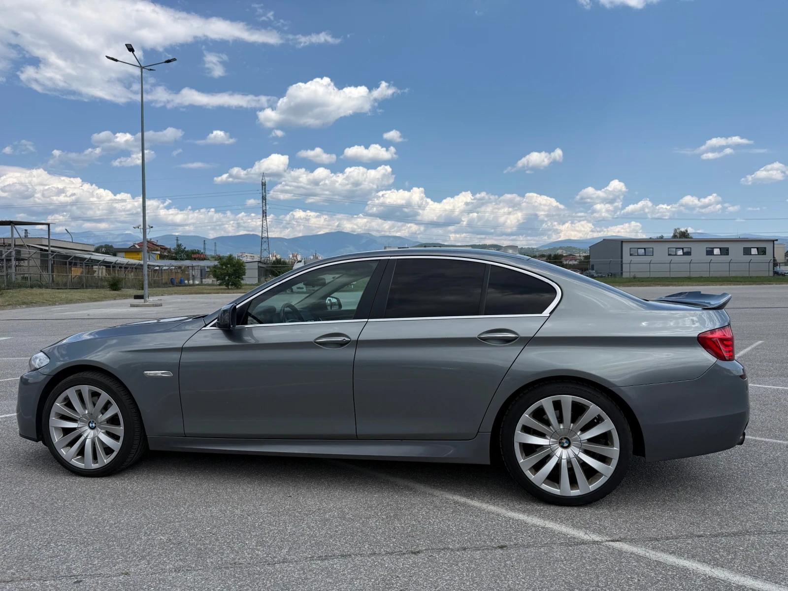 BMW 530, снимка 3 - Автомобили и джипове - 55253985
