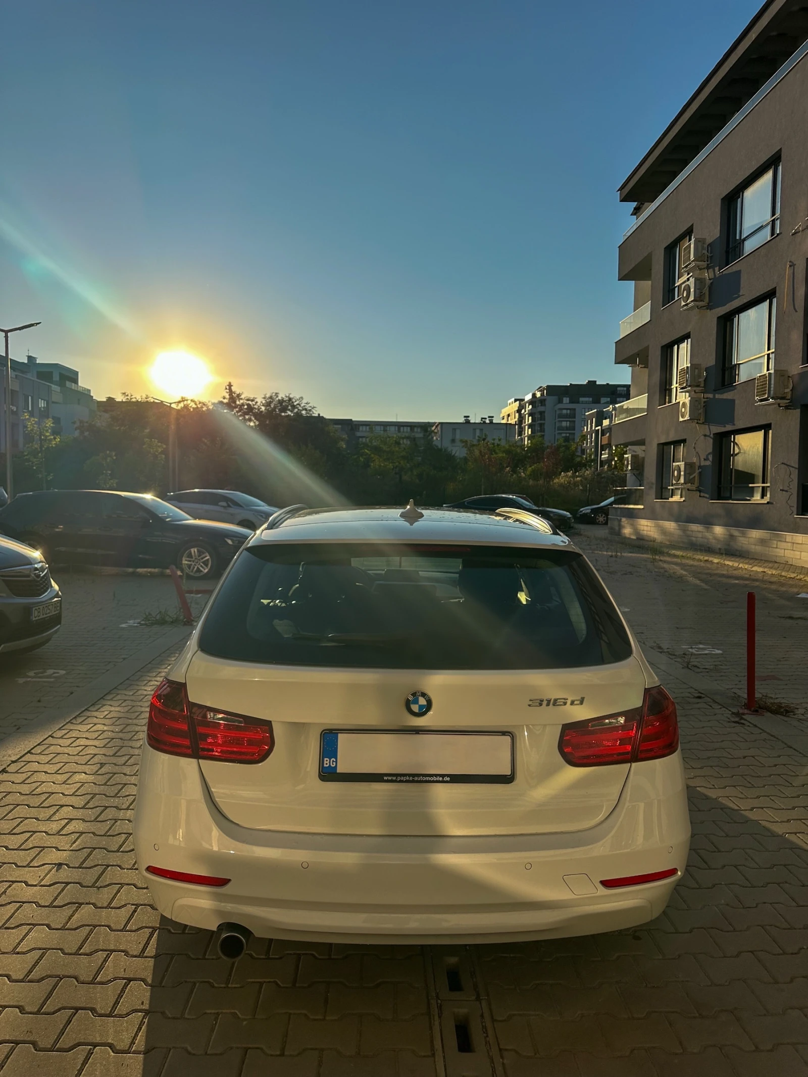 BMW 316 Touring, снимка 4 - Автомобили и джипове - 55533725