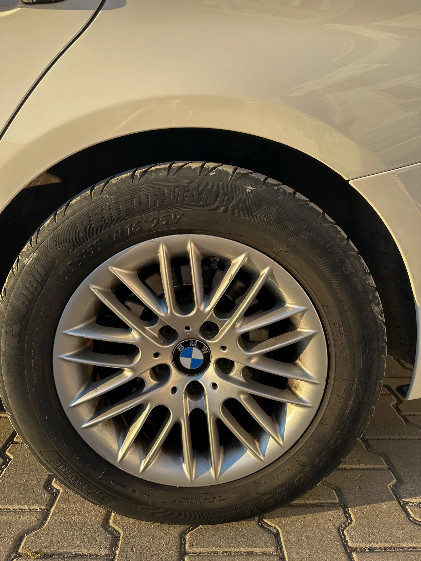BMW 316 Touring, снимка 10 - Автомобили и джипове - 55533725