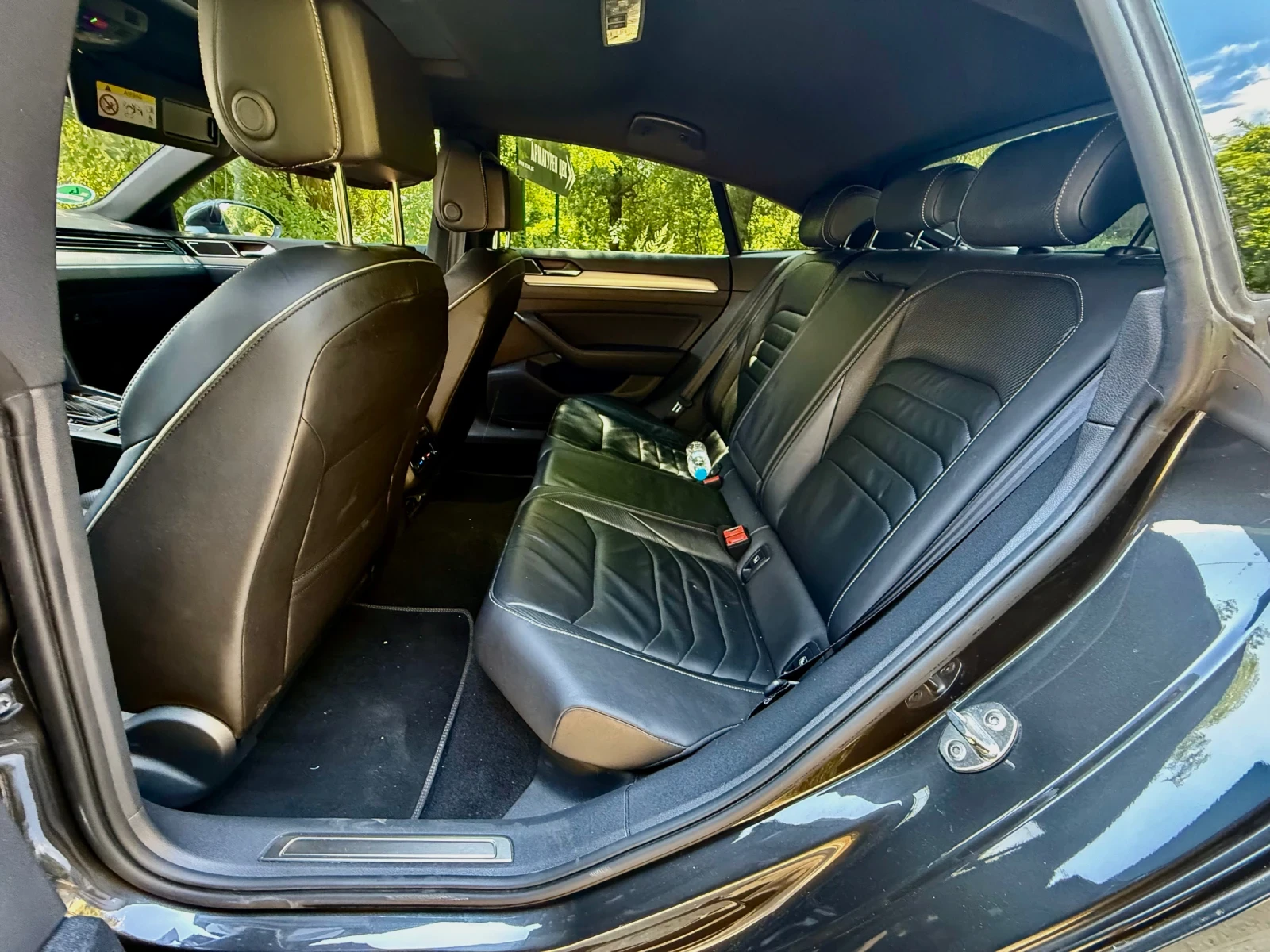 VW Arteon R-lineУчебен, снимка 12 - Автомобили и джипове - 55664486