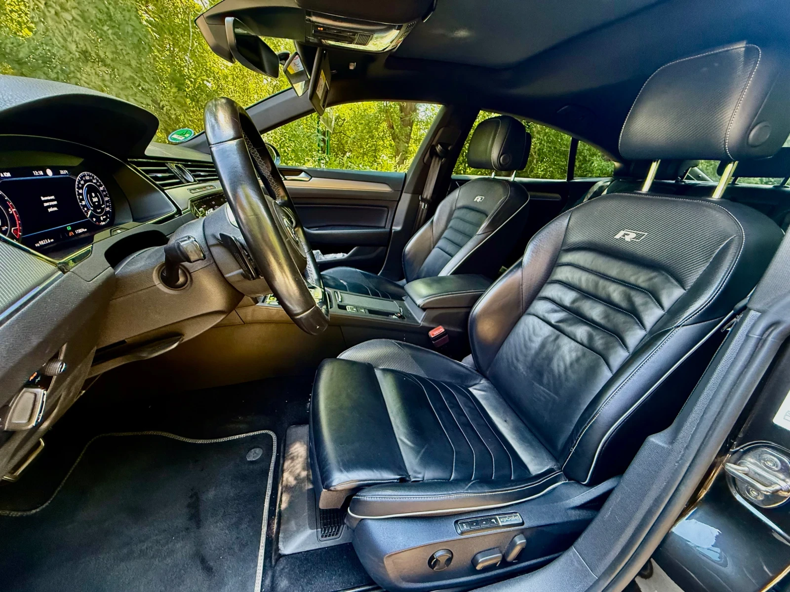VW Arteon R-lineУчебен, снимка 9 - Автомобили и джипове - 55664486