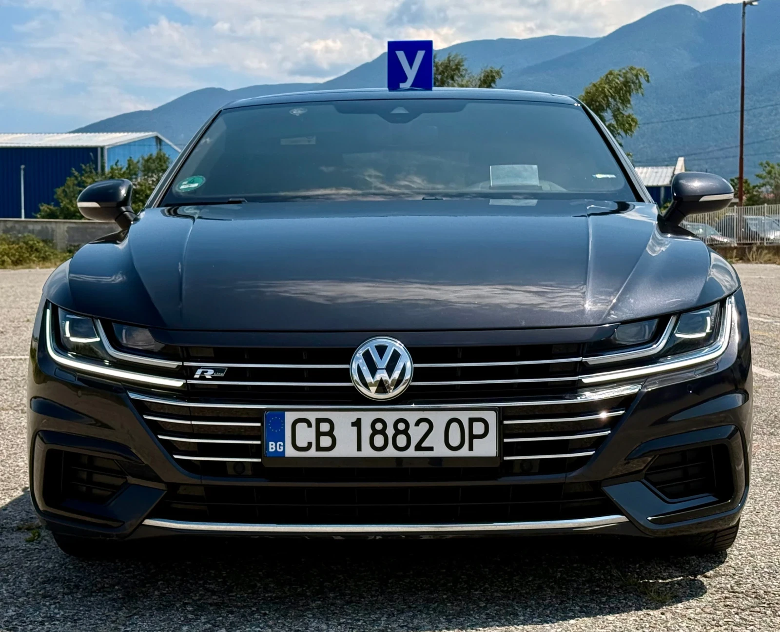 VW Arteon R-lineУчебен, снимка 2 - Автомобили и джипове - 55664486