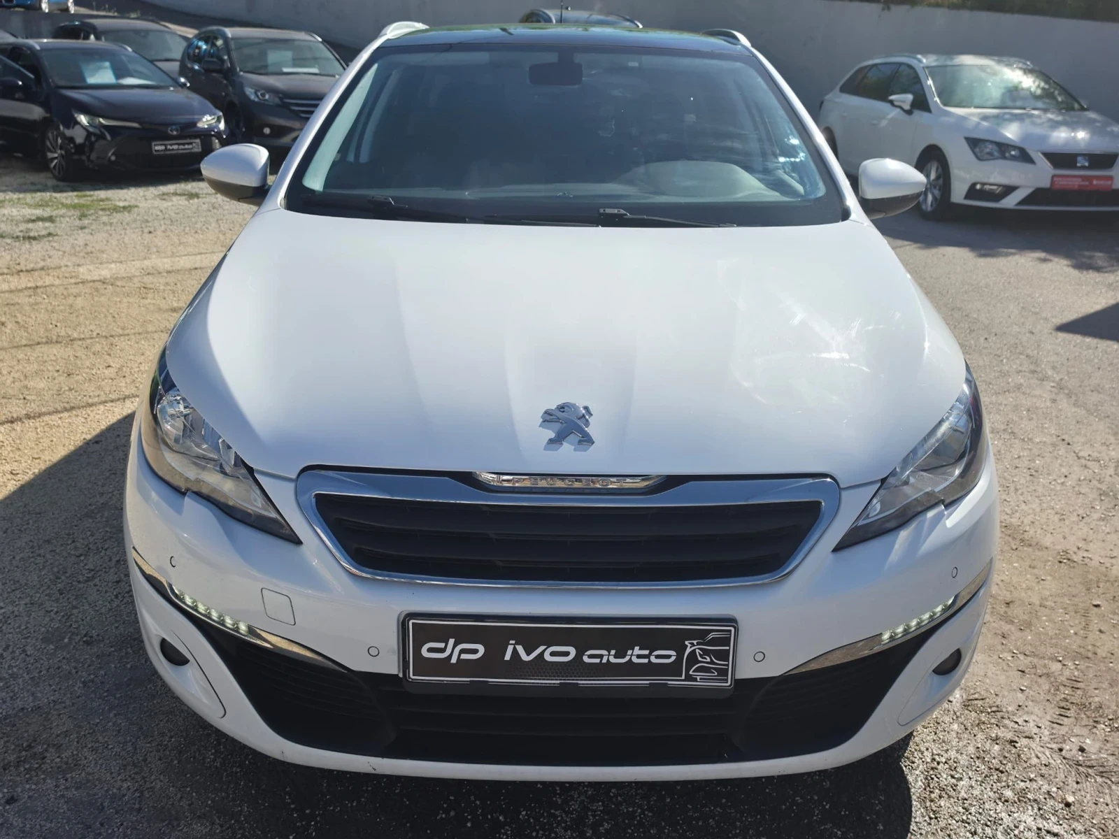 Peugeot 308 1.6HDI* STYLE* ПАНОРАМА* КАМЕРА* ПОДГРЕВ , снимка 7 - Автомобили и джипове - 56010514