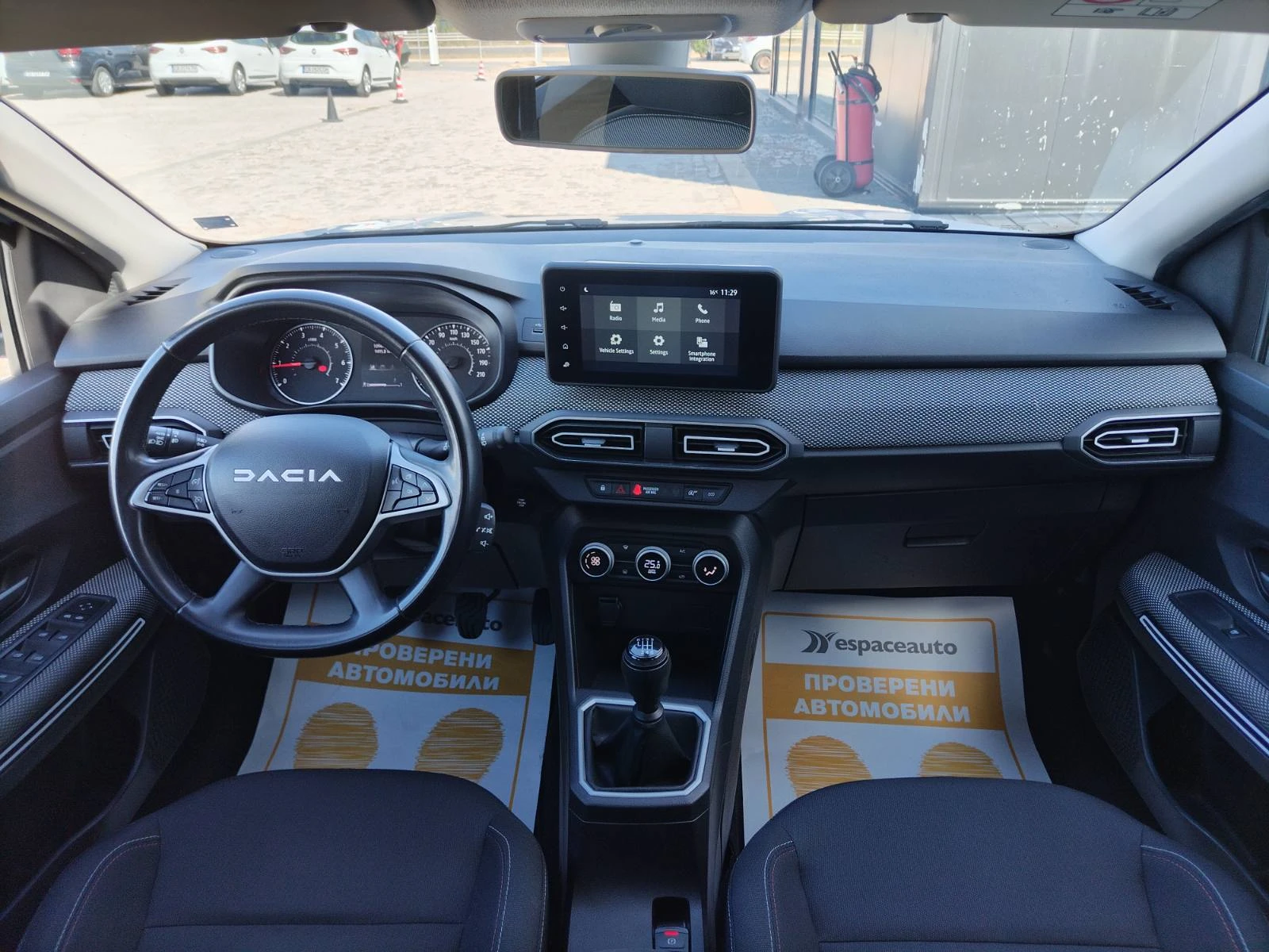 Dacia Jogger 1.0Tce/100к.с./ECO-G/Extreme/6+ 1, снимка 8 - Автомобили и джипове - 56179890