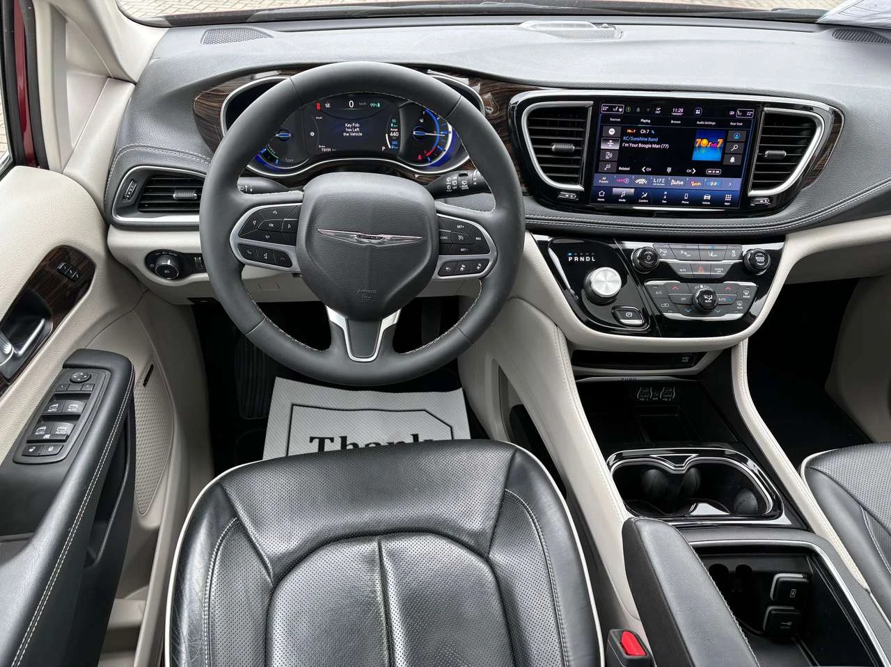 Chrysler Pacifica Limited | Nav | Pano Roof | Heated/Cooled Seats |  | Mobile.bg � ����������� 12