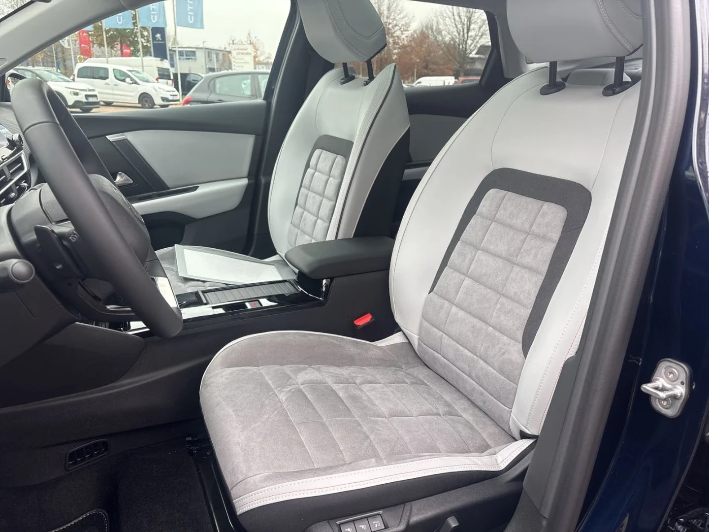 Citroen C4X MHEV/145HP/MAX/PANO/MEMO/CAM/LED/CPLAY/753q | Mobile.bg � ����������� 7