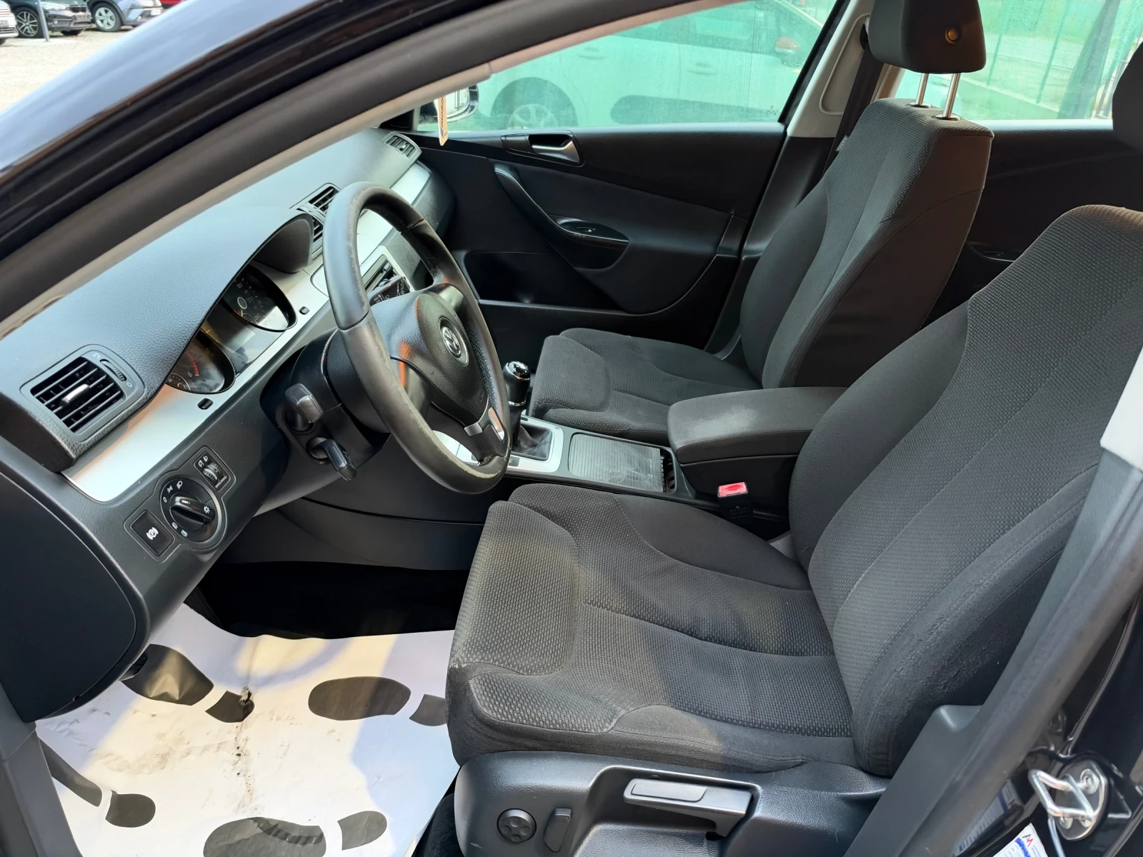 VW Passat 2.0tdi/140hp/FaceLift/, снимка 8 - Автомобили и джипове - 56691454