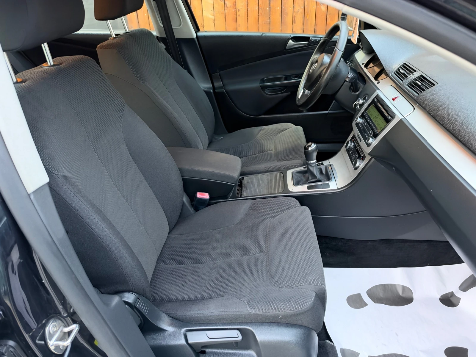 VW Passat 2.0tdi/140hp/FaceLift/, снимка 9 - Автомобили и джипове - 56691454