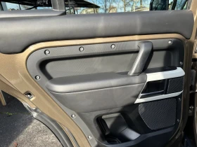 Land Rover Defender D240= = HSE, снимка 15