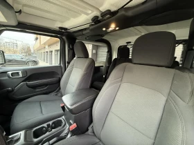 Jeep Wrangler 2.0TURBO| SPORT| РЕАЛНИ КМ!| КАСКО - 34900 € / 68258.47 лв. - 94631190 9