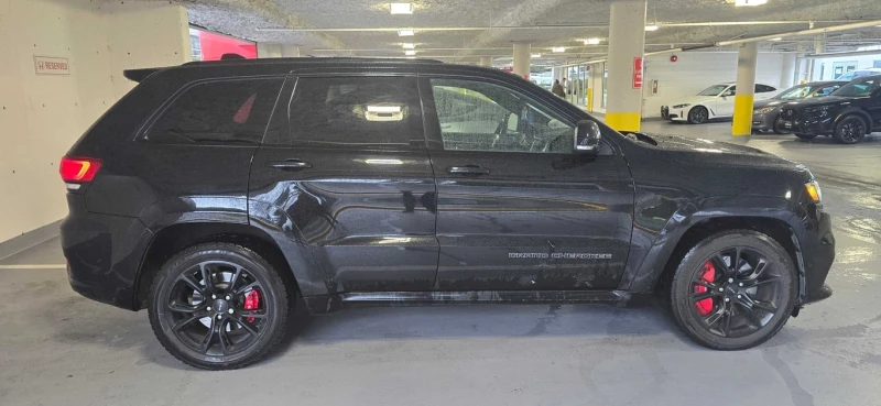 Jeep Grand cherokee 2017 SRT  * БЕЗ ПЪРВОНАЧАЛНА ВНОСКА* , снимка 4 - Автомобили и джипове - 52722713