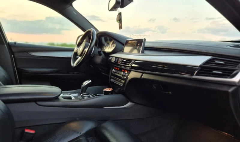 BMW X6 M50D ЛИЗИНГ !!!, снимка 16 - Автомобили и джипове - 53053902