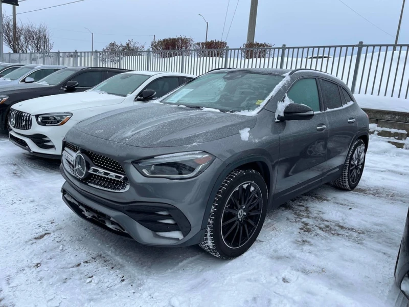 Mercedes-Benz GLA 250 * CARFAX * БЕЗ ПЪРВОНАЧАЛНА ВНОСКА, снимка 2 - Автомобили и джипове - 53125417
