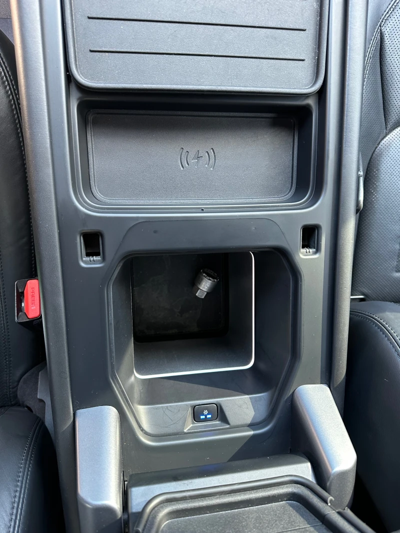 Land Rover Defender D240= = HSE, снимка 11 - Автомобили и джипове - 53406876