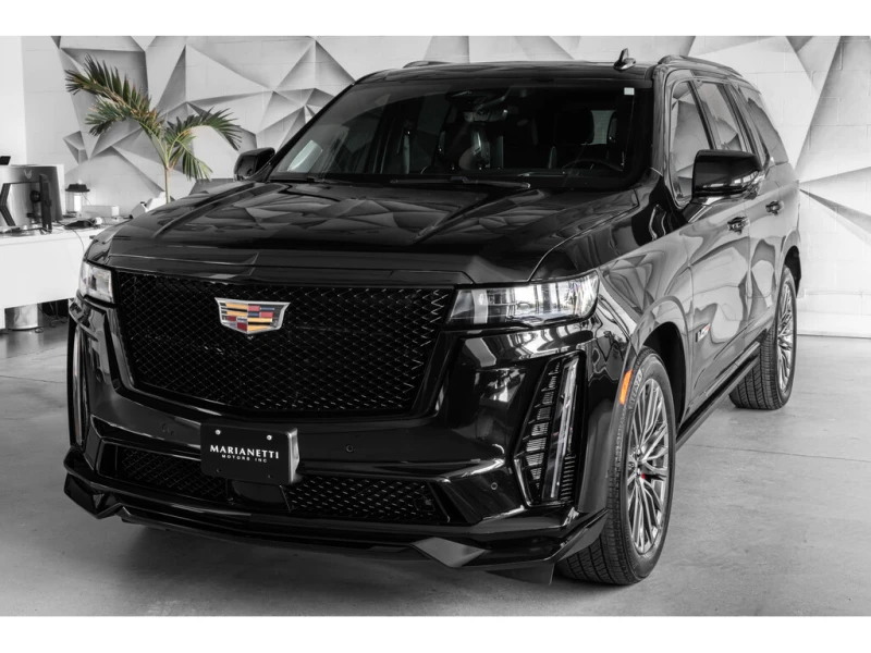 Cadillac Escalade V- SERIES/ AWD/ PANORAMA/ОБДУХ - 219999 лв. / 112483.70 € - 96552750 1