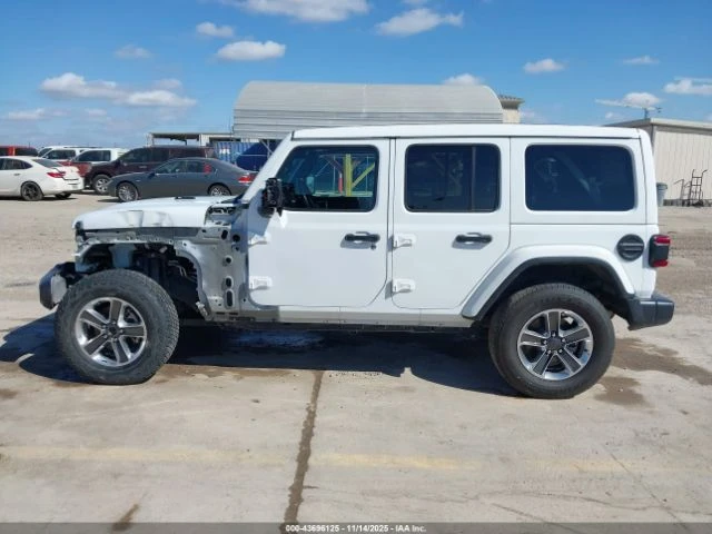 Jeep Wrangler Unlimited Sahara 4X4, снимка 14 - Автомобили и джипове - 52839502