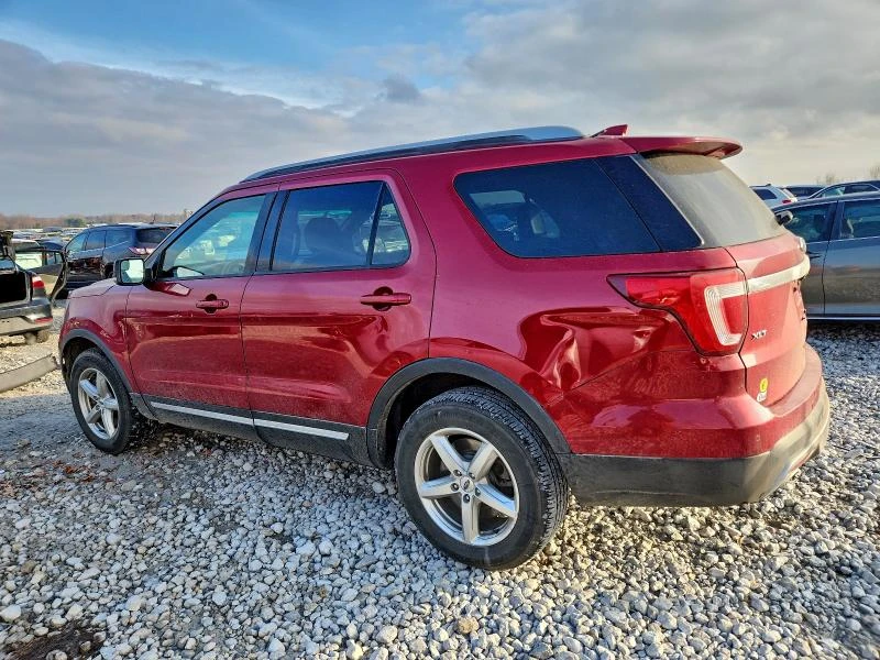 Ford Explorer 3.5L 6 4x4 w/Front Whl Drv, снимка 7 - Автомобили и джипове - 52886152