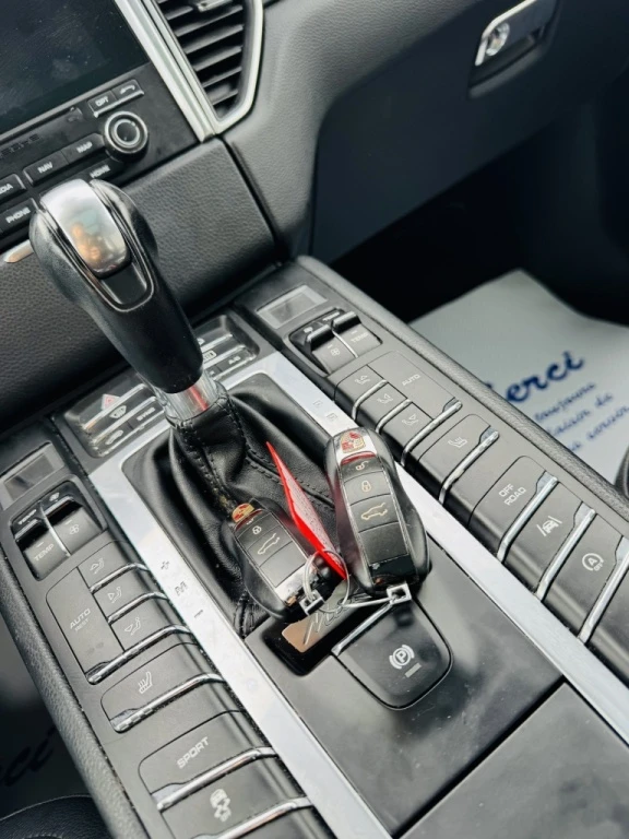 Porsche Macan AWD* АвтоКредит* (ЦЕНА ДО БГ), снимка 13 - Автомобили и джипове - 54000187