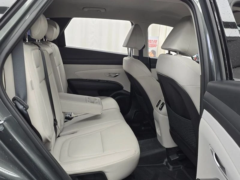 Hyundai Tucson Hyundai Tucson 1.6T* 2WD* INSPIRATION* * КРАЙНА ЦЕ, снимка 11 - Автомобили и джипове - 55596127
