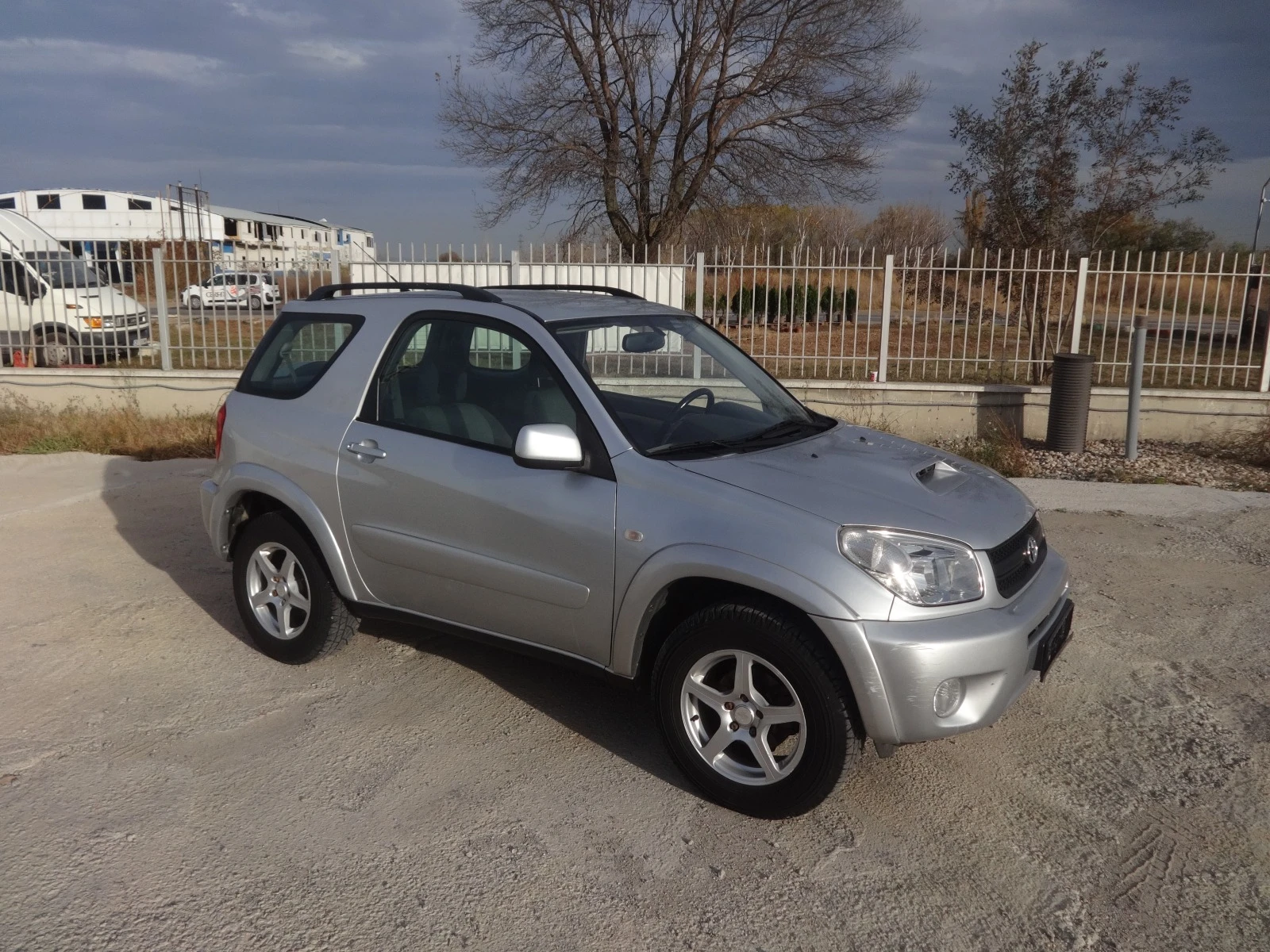 Toyota Rav4 - [1] 