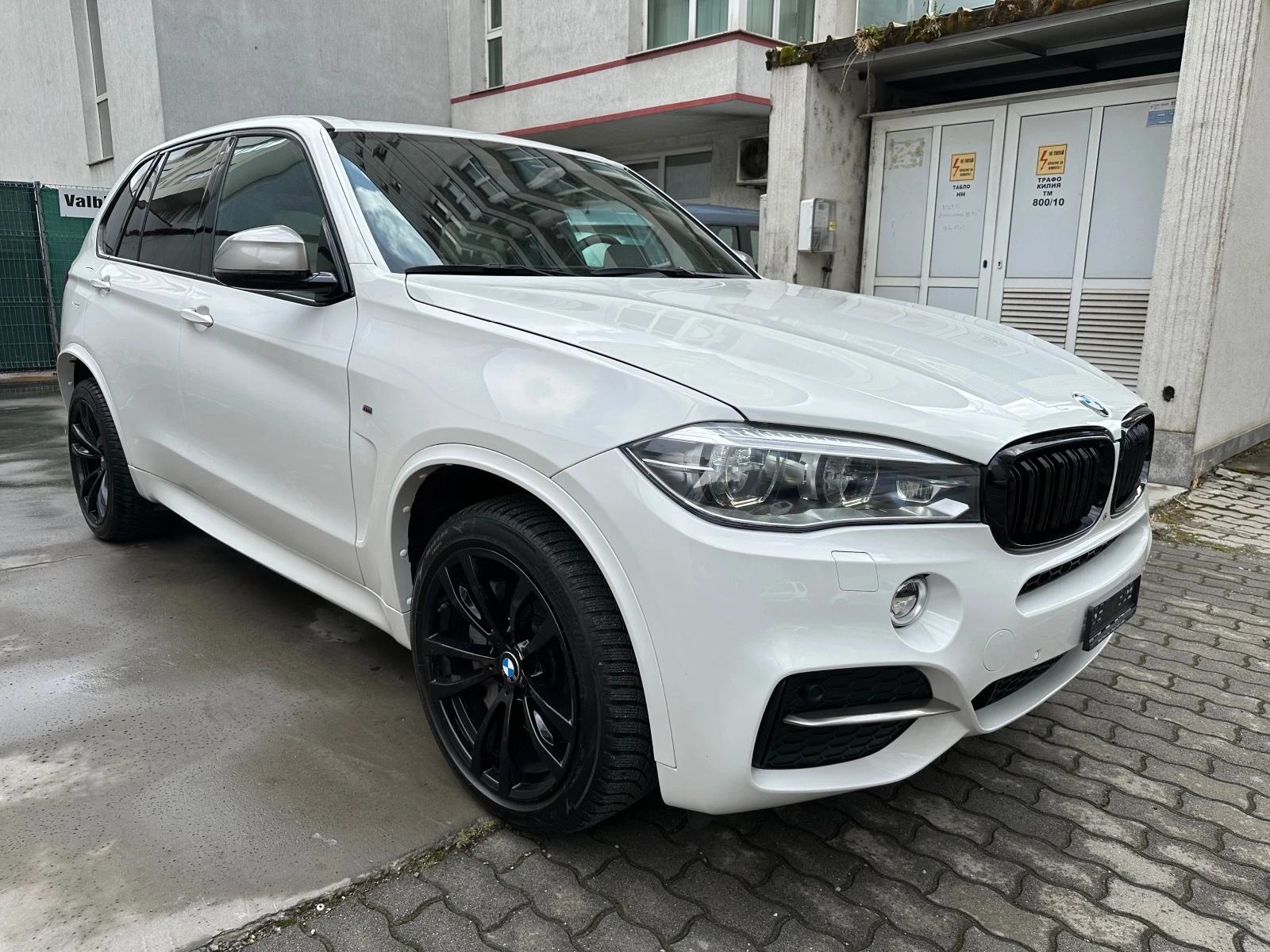 BMW X5 M50D, HUD, Pano, H/K, Softclose, FullLED, 140х.км, - изображение 5