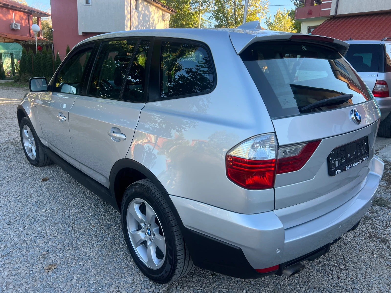 BMW X3 2.0I-ГАЗ-БЕНЗИН-4X4-6СКОРОСТИ - изображение 4