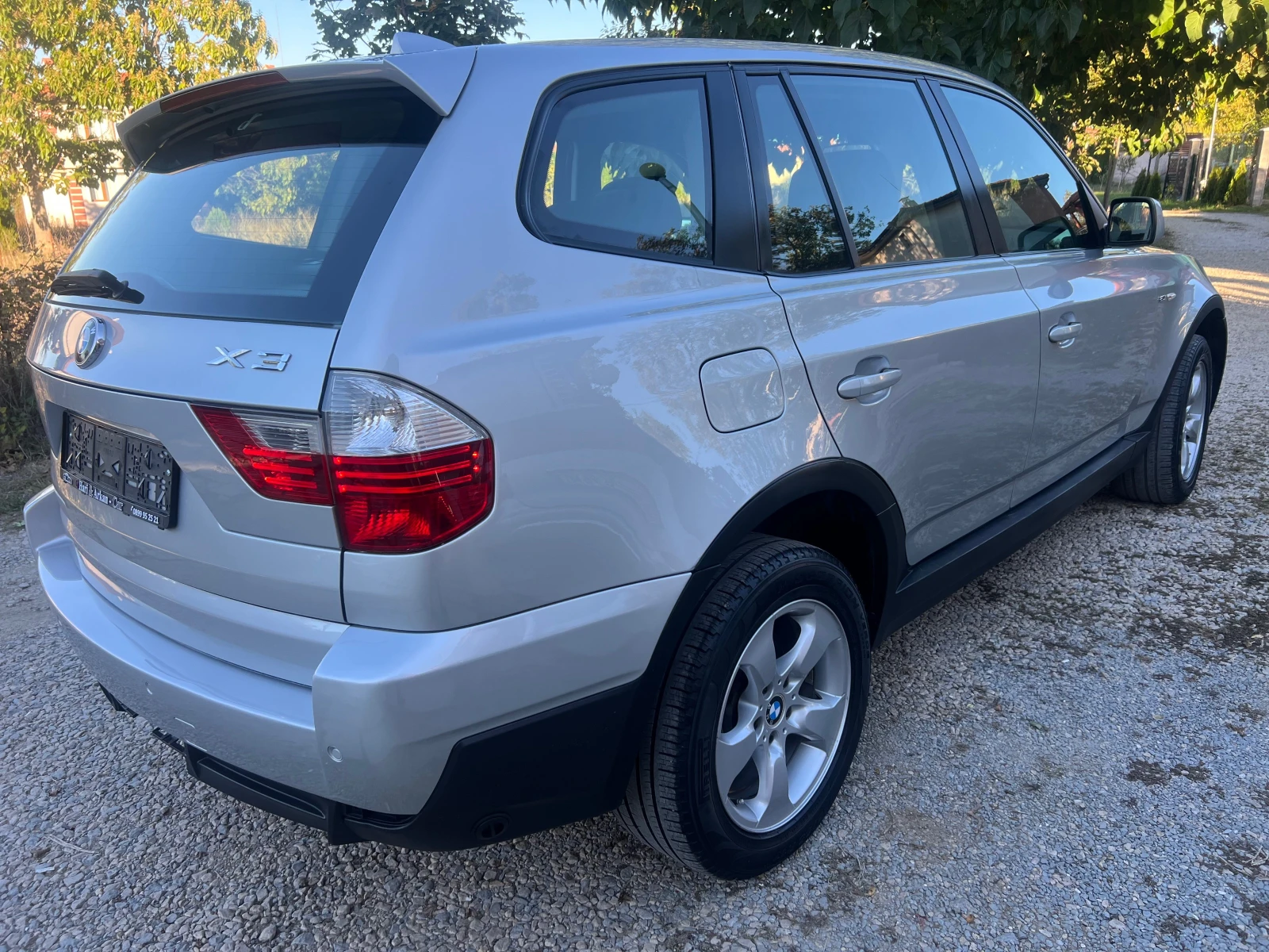 BMW X3 2.0I-ГАЗ-БЕНЗИН-4X4-6СКОРОСТИ - изображение 6