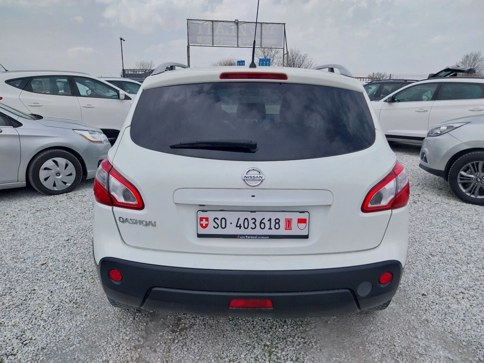 Nissan Qashqai 2.0 Панорама-Кожен салон  - изображение 5