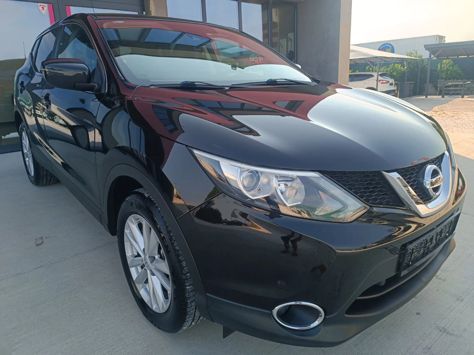 Nissan Qashqai 1.5dCi - изображение 3