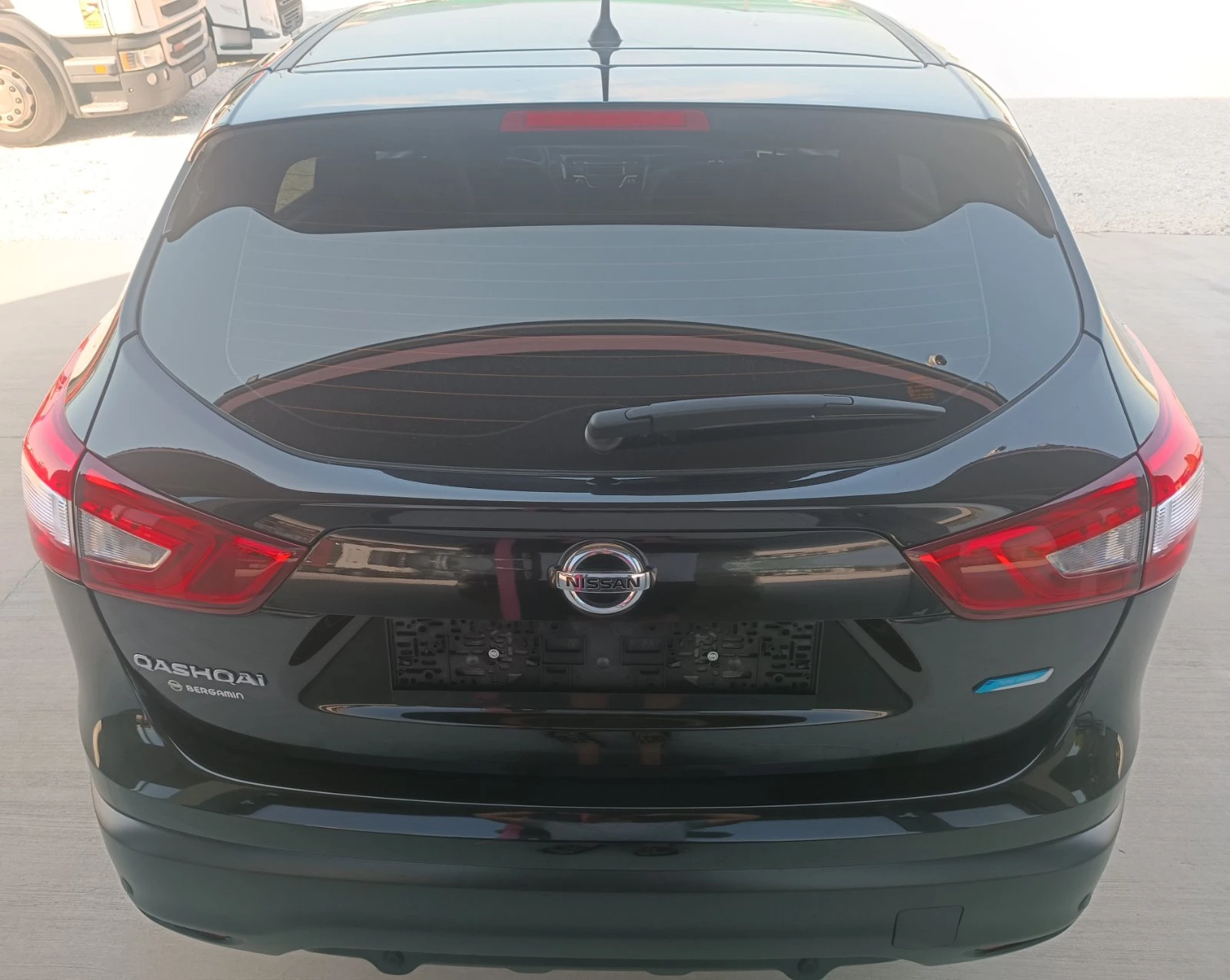 Nissan Qashqai 1.5dCi - изображение 5