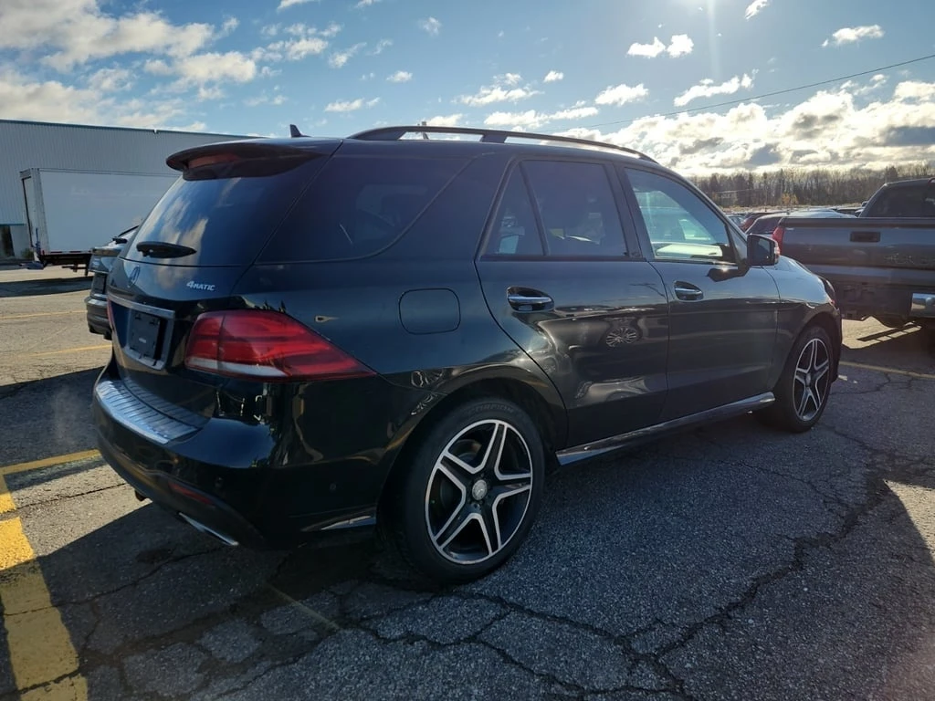 Mercedes-Benz GLE 400 * CARFAX * БЕЗ ПЪРВОНАЧАЛНА ВНОСКА - изображение 3