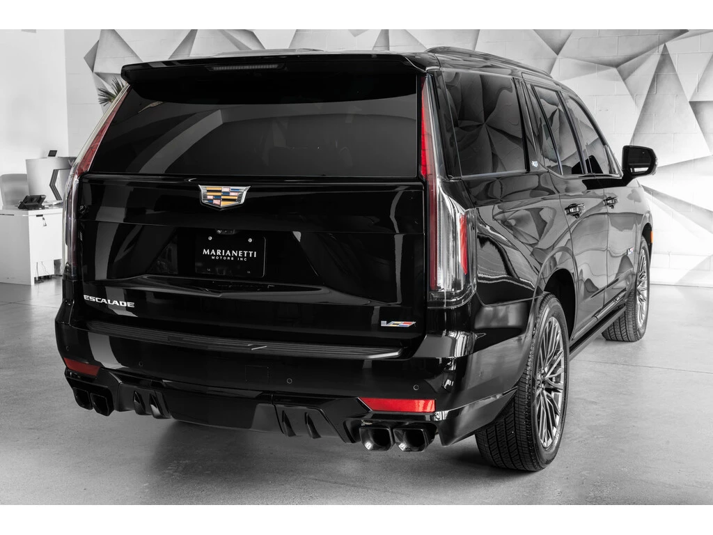 Cadillac Escalade V- SERIES/ AWD/ PANORAMA/ОБДУХ - изображение 5