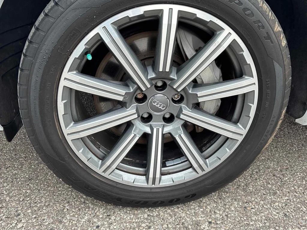 Audi Q7 * Progressiv * CARFAX * ФИНАНСИРАНЕ - изображение 7