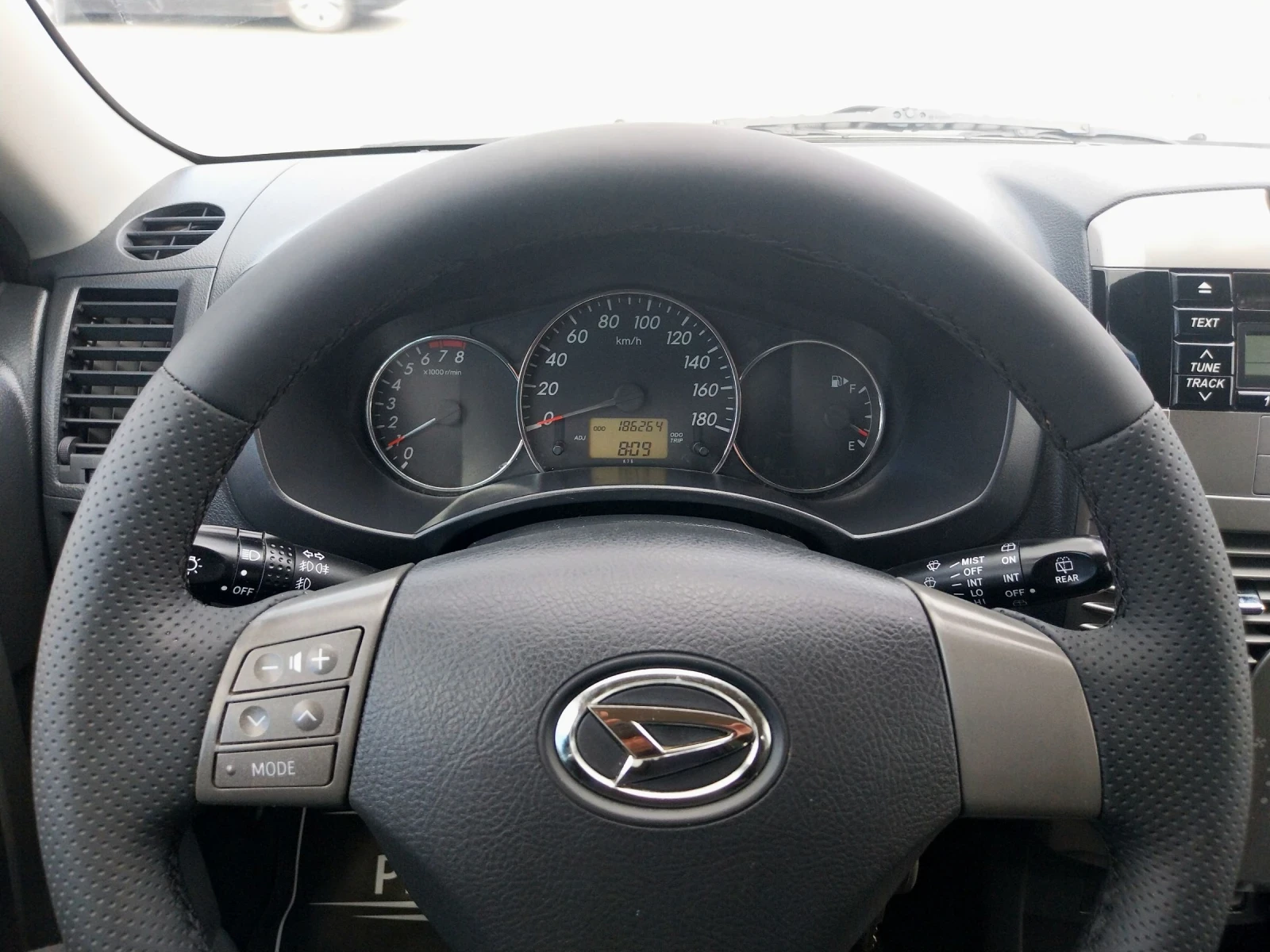 Daihatsu Terios 1.5 i/GPL/4x4/, снимка 12 - Автомобили и джипове - 53744098