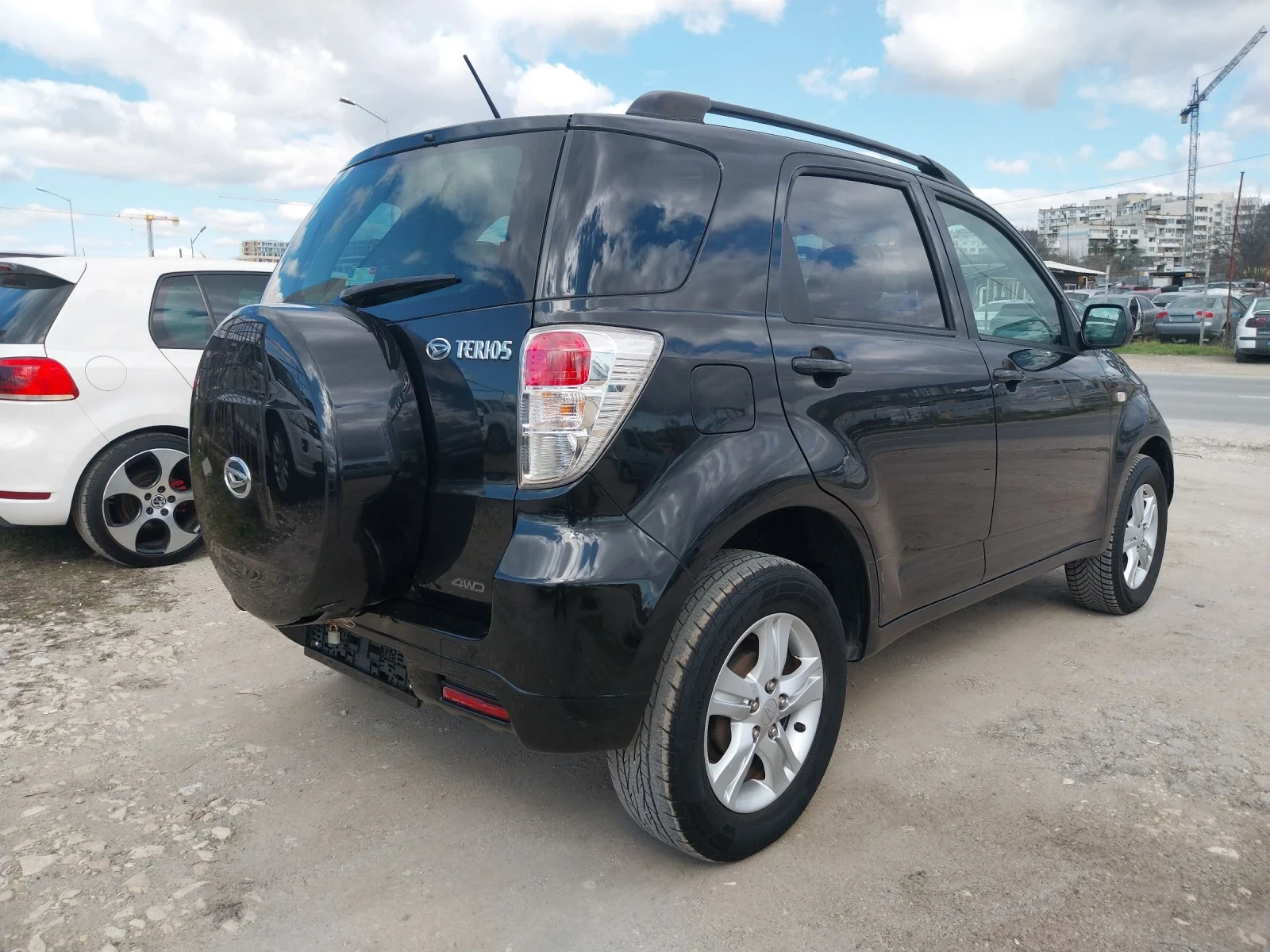 Daihatsu Terios 1.5 i/GPL/4x4/, снимка 7 - Автомобили и джипове - 53744098