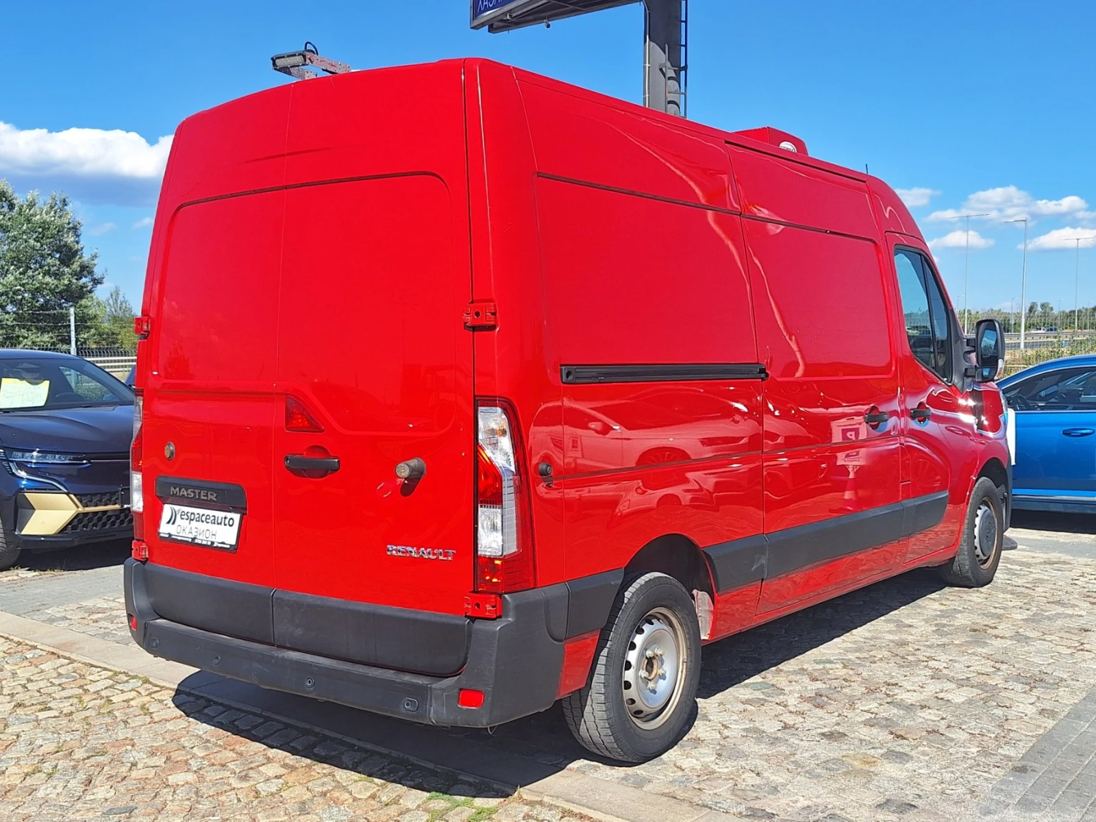 Renault Master 2.3dCi/136к.с./L2H2/ХЛАДИЛЕН, снимка 4 - Бусове и автобуси - 55747109