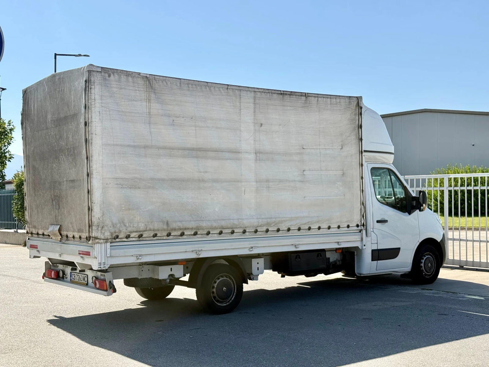 Renault Master 2.3 / каско / спалня / напълно / БЕЗ ЗАБЕЛЕЖКА, снимка 6 - Бусове и автобуси - 55888205