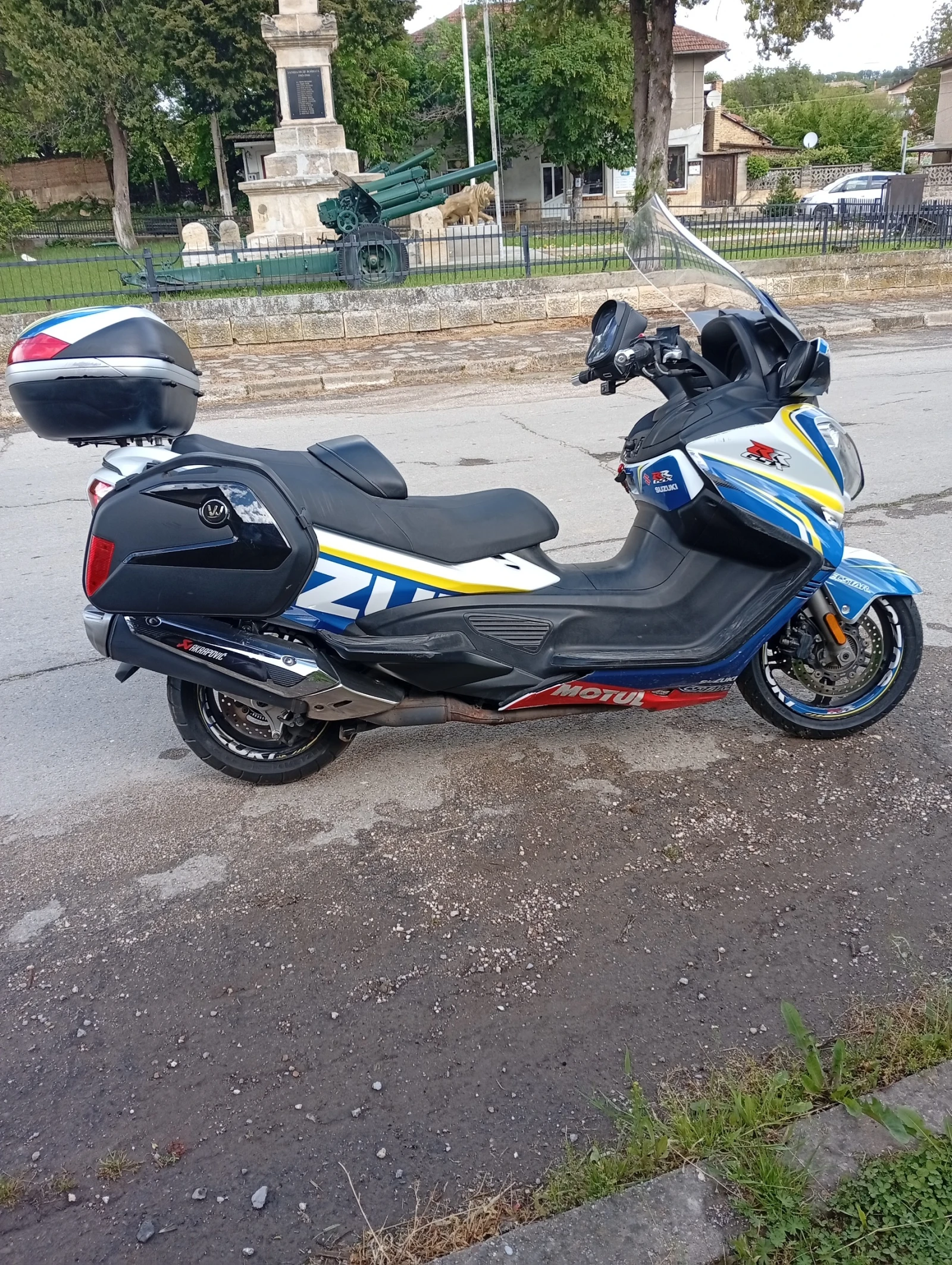 Suzuki Burgman, снимка 9 - Мотоциклети и мототехника - 54662933