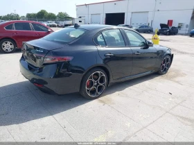 Alfa Romeo Giulia 2.0l Veloce Rwd, снимка 4
