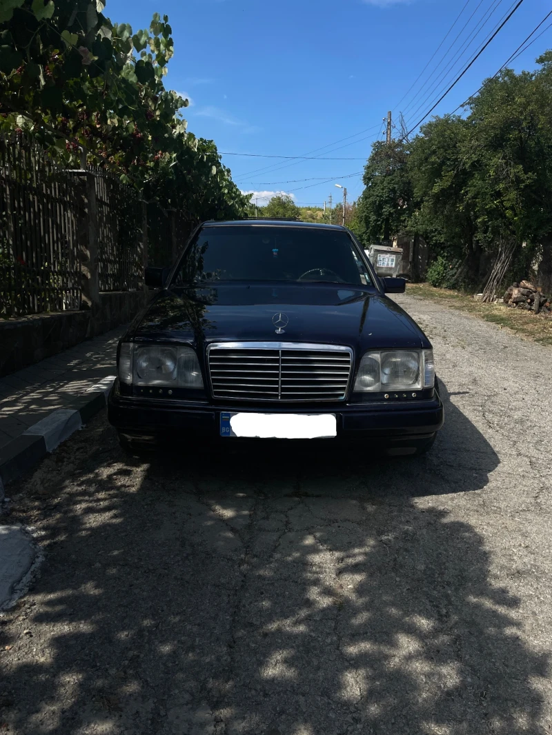 Mercedes-Benz E 200, снимка 1 - Автомобили и джипове - 47019085