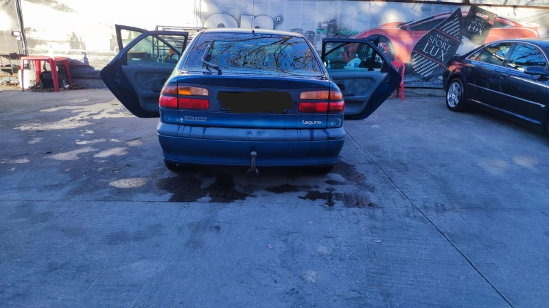 Renault Laguna 1.6, снимка 4 - Автомобили и джипове - 48392255