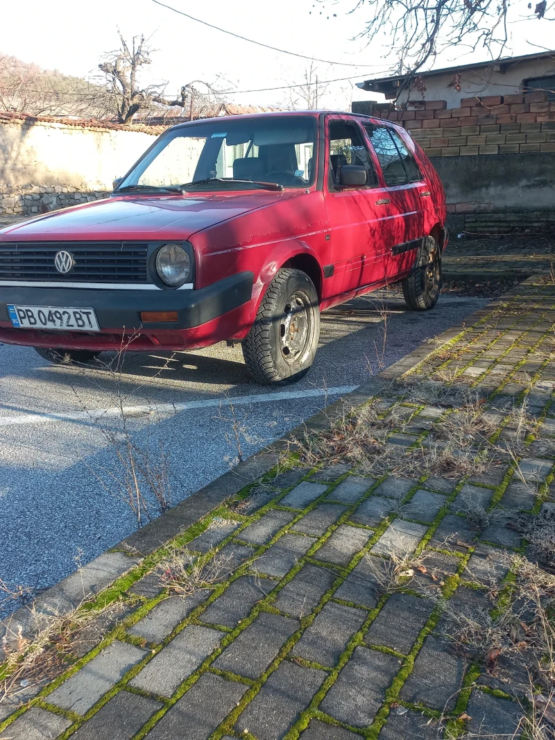 VW Golf 1.6, снимка 1 - Автомобили и джипове - 48572839