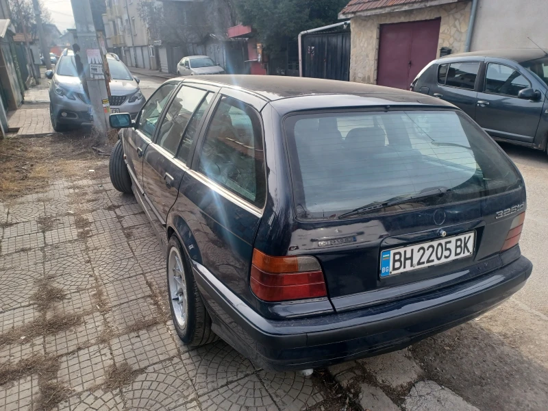 BMW 325 tds, снимка 4 - Автомобили и джипове - 49452396