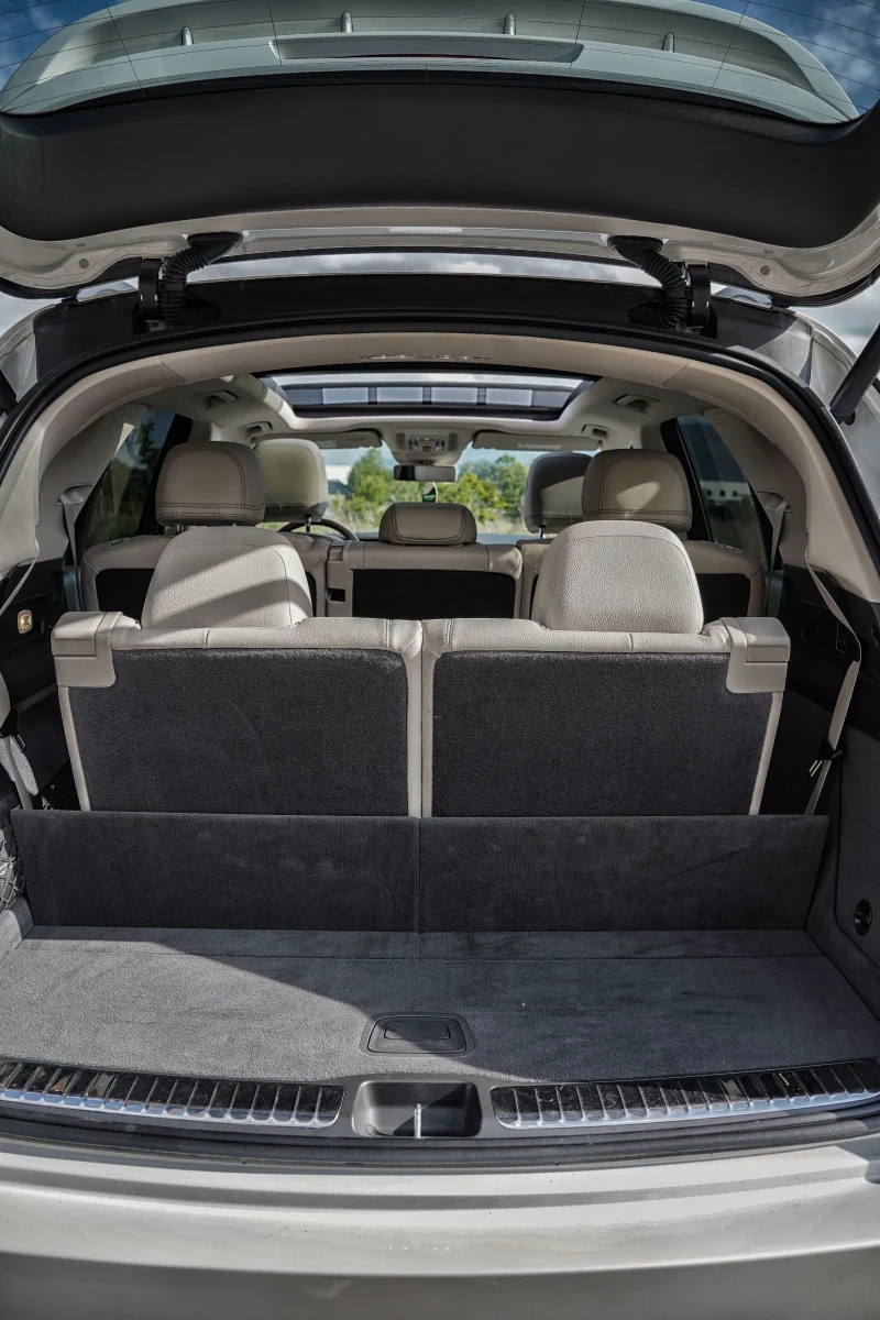 Mercedes-Benz GLE 450  BLACK PACKAGE | 7 Местна | Вакуум , снимка 14 - Автомобили и джипове - 52665890