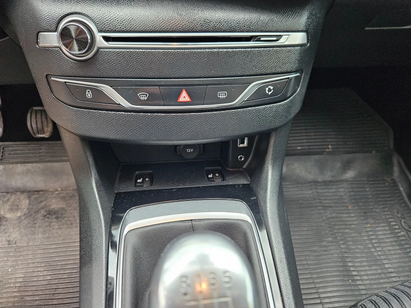 Peugeot 308 1600hdi, снимка 13 - Автомобили и джипове - 51667701