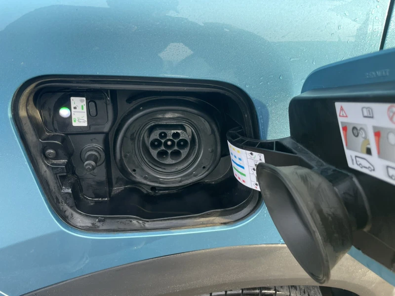 Renault Captur 1.6 E-Tech Plug In Full-Hybrid/Intens, снимка 17 - Автомобили и джипове - 52624391